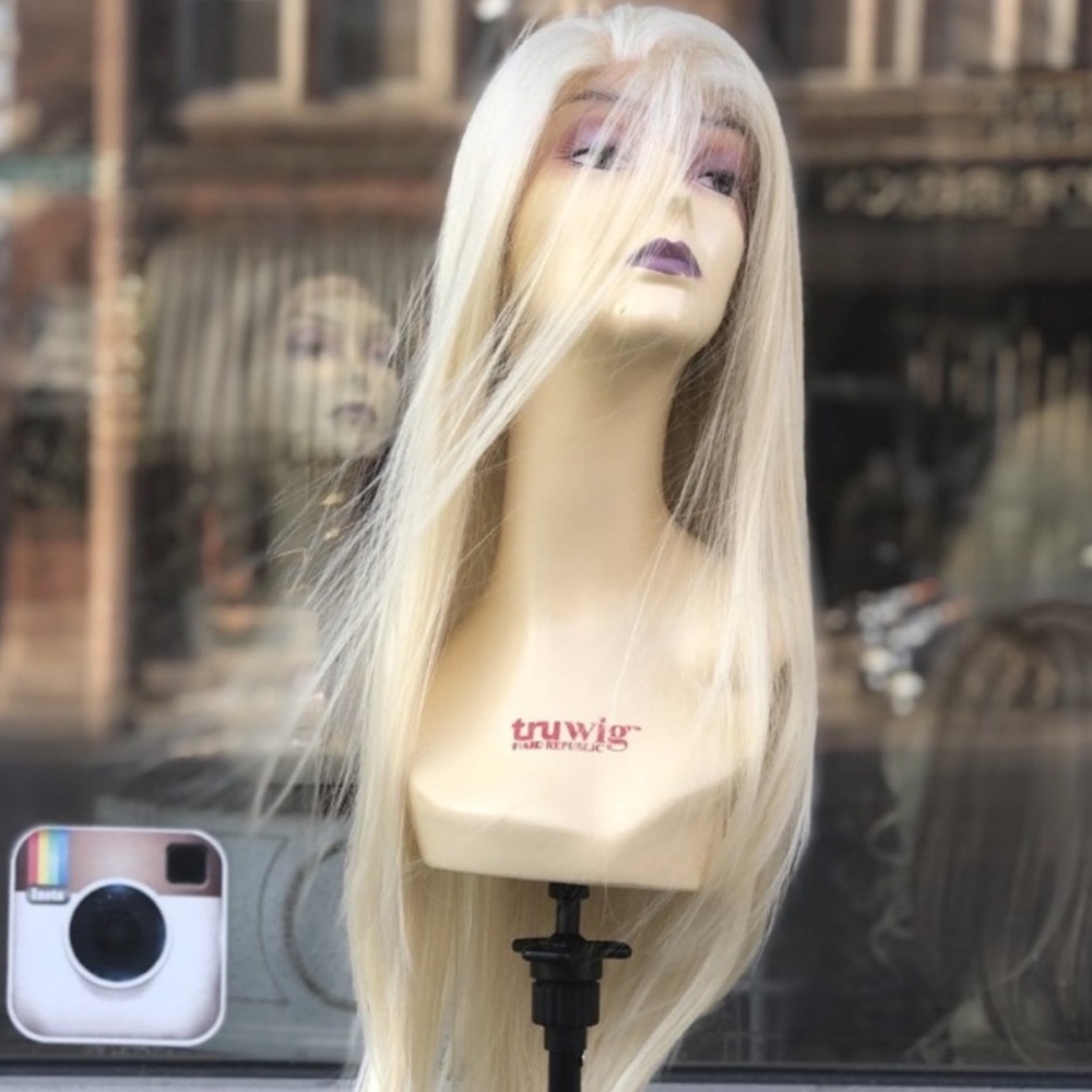 26 INCH BLONDE LACE FRONT WIG